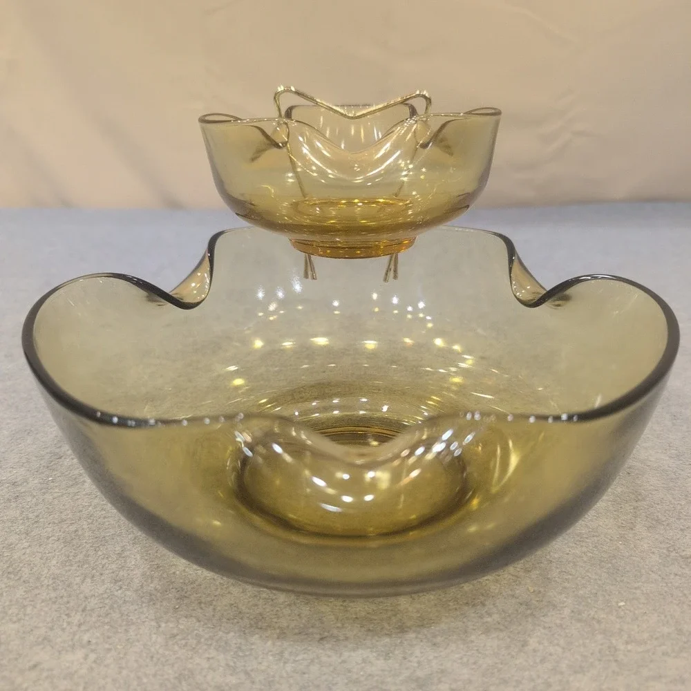 Vintage MCM Smoked Olive Green Glass Ruffled Chip and Dip Set with Metal Bracket